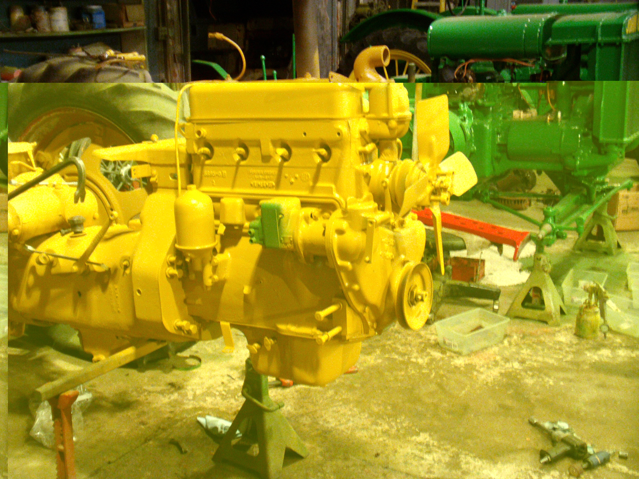 Farmall H engine