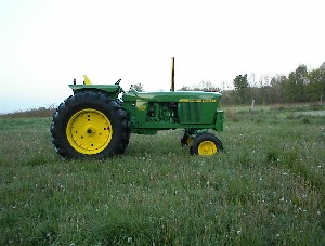 John Deere 4320 Tractor Restoration